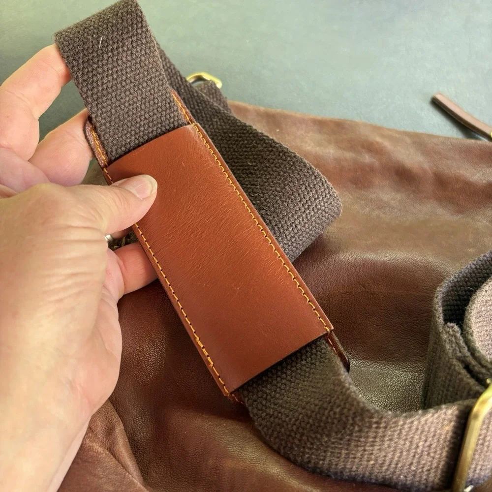 Sundance Brown Leather Hobo Handbag Purse Crossbody Bag Made In Italy Distressed